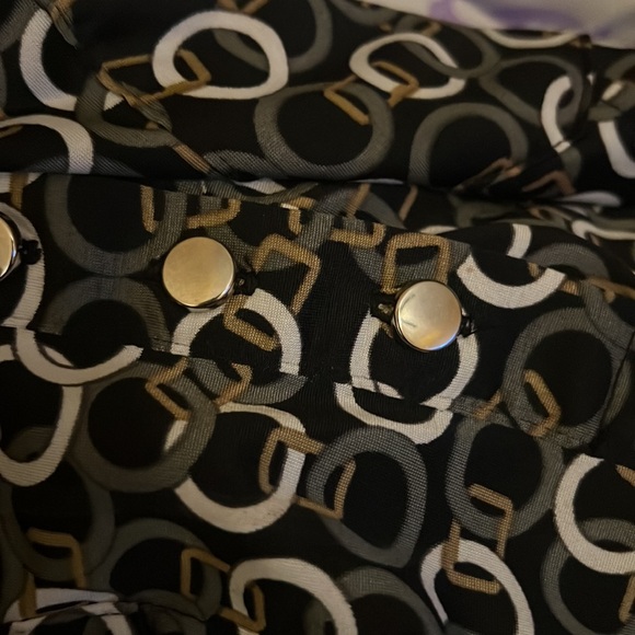 Pull over button up Dress Shirt - Picture 4 of 4